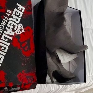 Suede boots like new fergalicious grey in box